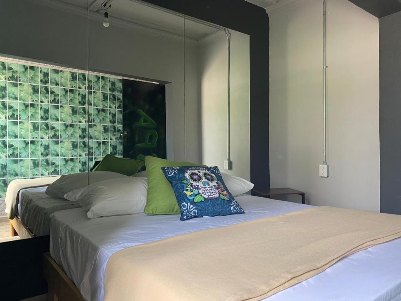 Casa Kanabri Hostal Boutique เม็กซิโกซิตี้ ภายนอก รูปภาพ